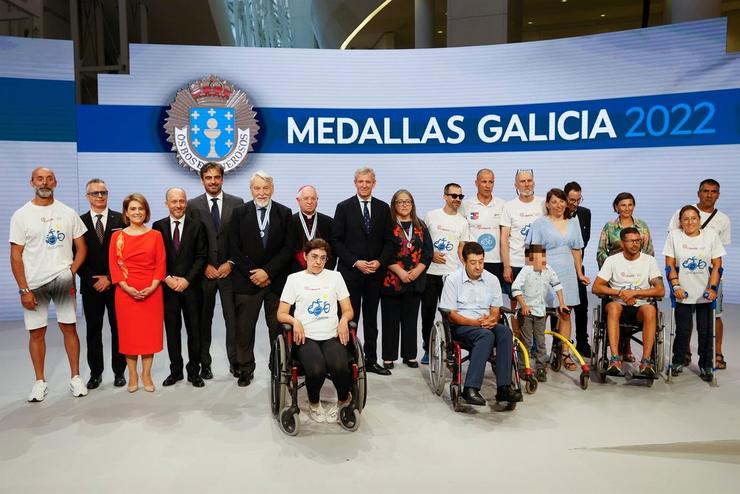 O presidente da Xunta, Alfonso Rueda, entrega as Medallas de Galicia / 