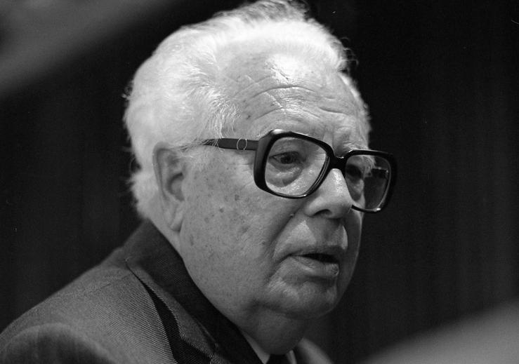 Francisco Fernández del Riego. RAG