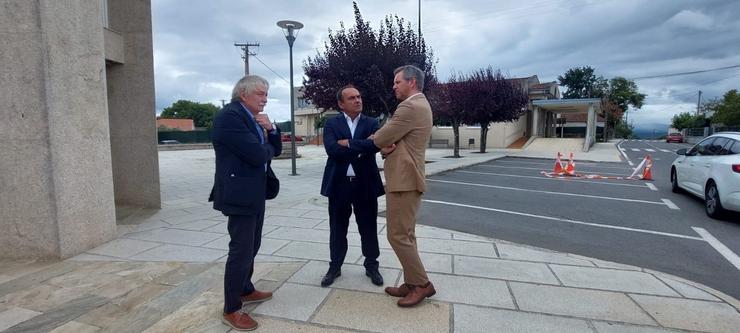 O delegado do Goberno, José Miñones, visita o concello ourensán de Coles.. DELEGACIÓN DO GOBERNO / Europa Press