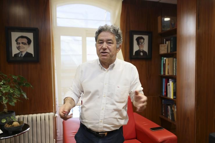 Arquivo - O alcalde de Pontevedra, Miguel Anxo Fernández Lores, durante unha entrevista con Europa Press, na Casa Consistorial, a 25 de maio de 2022, en Pontevedra, Galicia, (España).  Miguel Anxo Fernández comezou a gobernar en 1999, cando o seu partido. Beatriz Ciscar - Europa Press - Arquivo / Europa Press