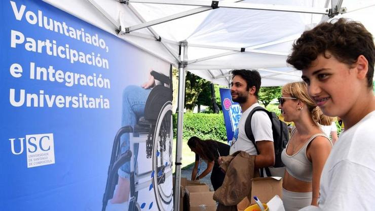 Voluntariado da USC. USC / Europa Press