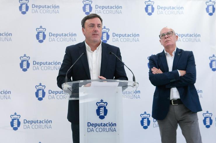 O presidente da Deputación da Coruña, Valentín González Formoso, e o vicepresidente, Xosé Regueira Varela. DEPUTACIÓN DA CORUÑA