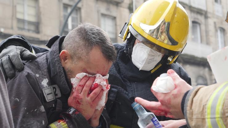 Bombeiro ferido durante a protesta en Ourense.. CIG