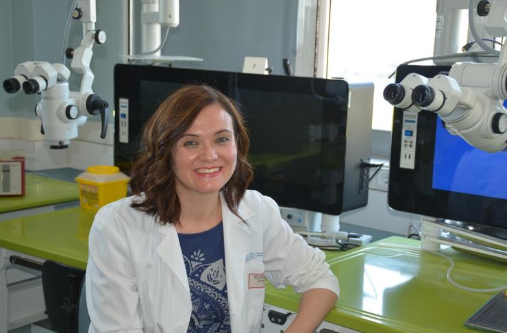 María del Mar Tomás, coordinadora dun proxecto do INIBIC gañador dos premios Zendal 2023, sobre resistencia bacteriana aos antibióticos 