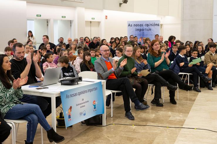 O director xeral de Familia, Infancia e Dinamización Demográfica, Jacobo Rey, participa no acto conmemorativo do Día Internacional dous Dereitos dá Infancia, organizado pola Plataforma de Organizacións de Infancia de Galicia (POIG) / XOÁN CRESPO