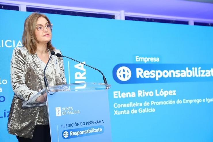 A conselleira de Promoción do Emprego e Igualdade, Elena Rivo, na entrega dos selos RSE. XUNTA DE GALICIA