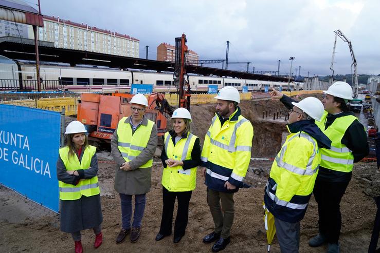 A conselleira de Infraestruturas e Mobilidade, Ethel Vázquez, visita as obras na futura estación de autobuses intermodal da Coruña / XUNTA