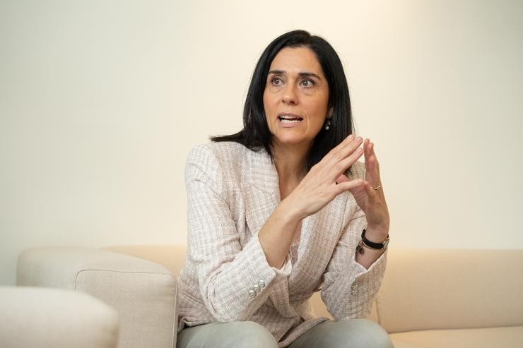 A secretaria xeral do PP galego, Paula Prado, pousa durante unha entrevista para Europa Press na sede do PPdG, a 21 de outubro de 2022, en Santiago de Compostela / César Arxina - Arquivo