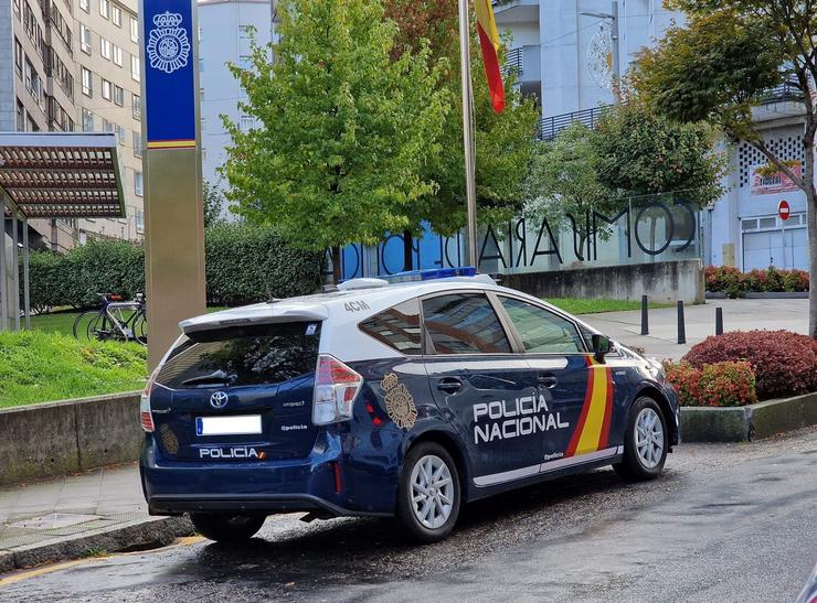 Detido en Vigo un home tras gravar co seu móbil a mulleres en probadores.. POLICÍA NACIONAL / Europa Press
