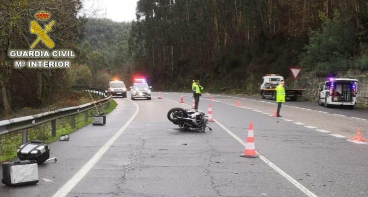 Accidente dunha moto /GARDA CIVIL