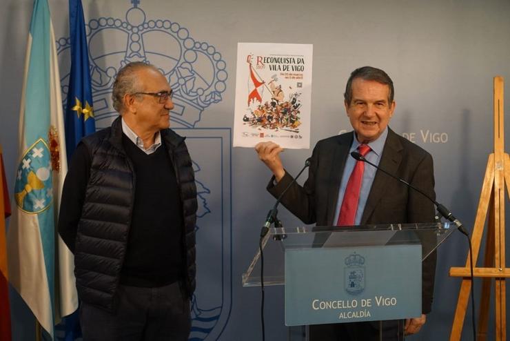 O alcalde de Vigo, Abel Caballero, presenta o cartel da Festa da Reconquista / CONCELLO DE VIGO