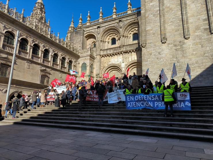 Concentración de CIG-Saúde pola Atención Primaria en Santiago de Compostela, a 28 de xaneiro de 2023 