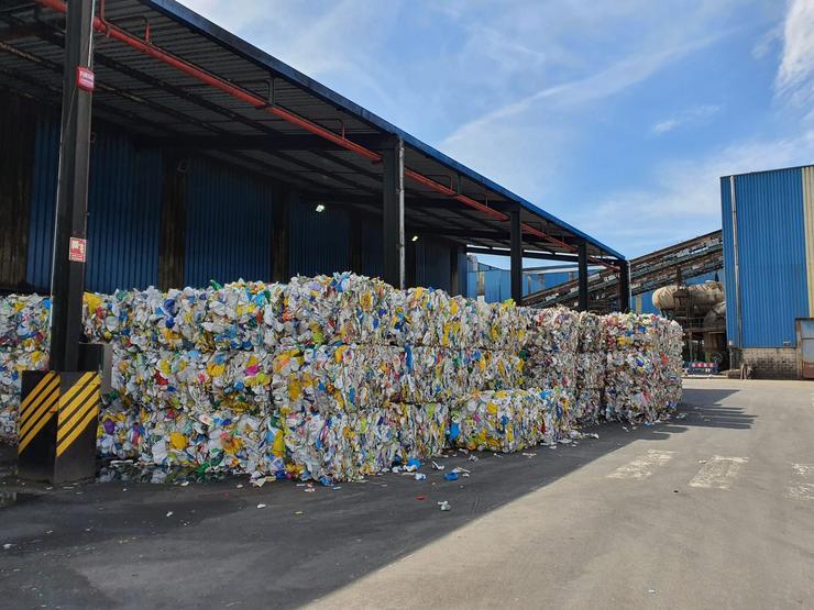 Materiais para reciclado en Sogama 