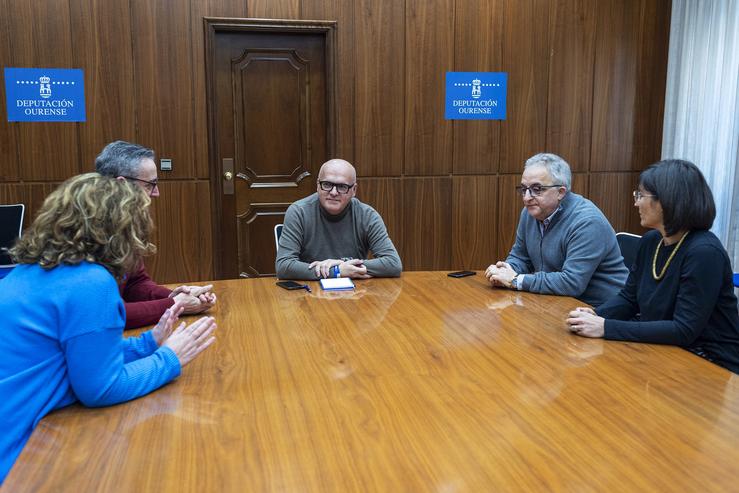 Composición Do Gdr Límia-Arnoia: Manuel Baltar (Presidente Dá Deputación De Ourense), Plácido Álvarez Dobaño (Alcalde De Muiños), Susana Vázquez Dourado (Alcaldesa De Porqueira), Gumersindo Lamas Alvar (Alcalde De Sarreaus) E Eva González Pérez (Xerenta D. DEPUTACIÓN DE OURENSE 