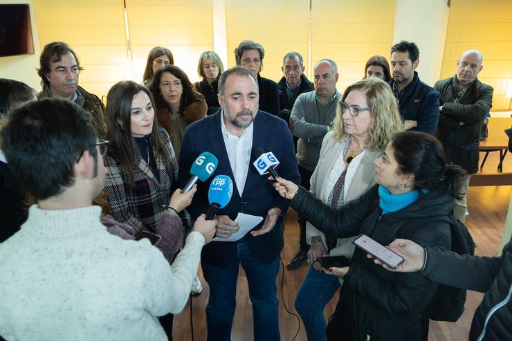 O conselleiro de Sanidade, Xullo García Comesaña, atende aos medios de comunicación.. PPDEG / Europa Press