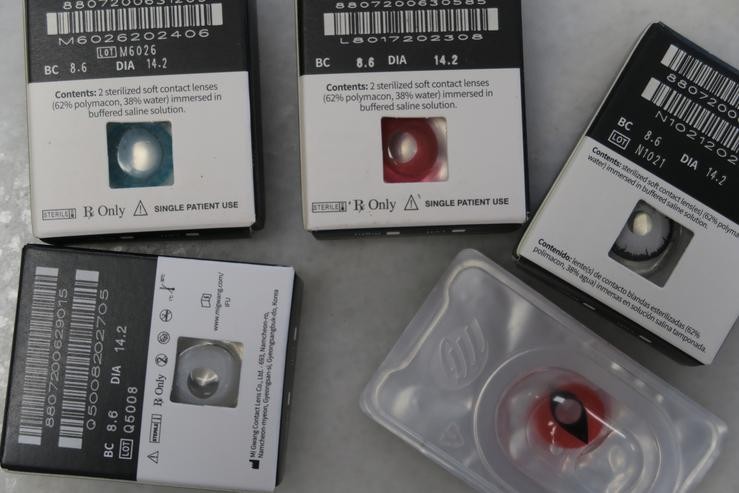 Lentes de contacto de fantasía para o Entroido / Colexio de Ópticos-Optometristas de Galicia
