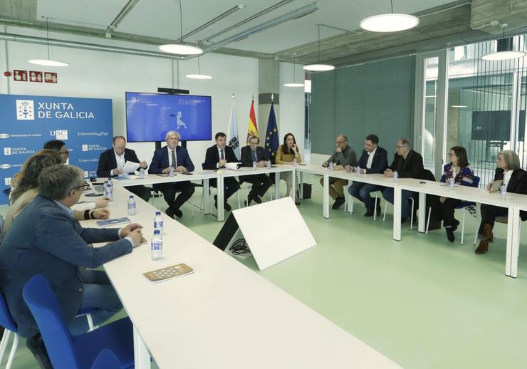 Reunión de representantes da Xunta e decanos de Ciencias dá Educación.. Xunta de Galicia 