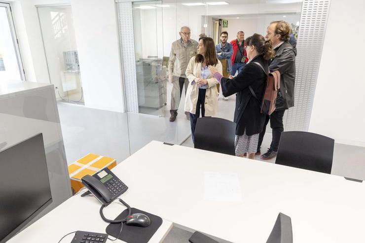 A alcaldesa da Coruña, Inés Rei, visita o Centro García Sabell. ANDY PÉREZ / Europa Press