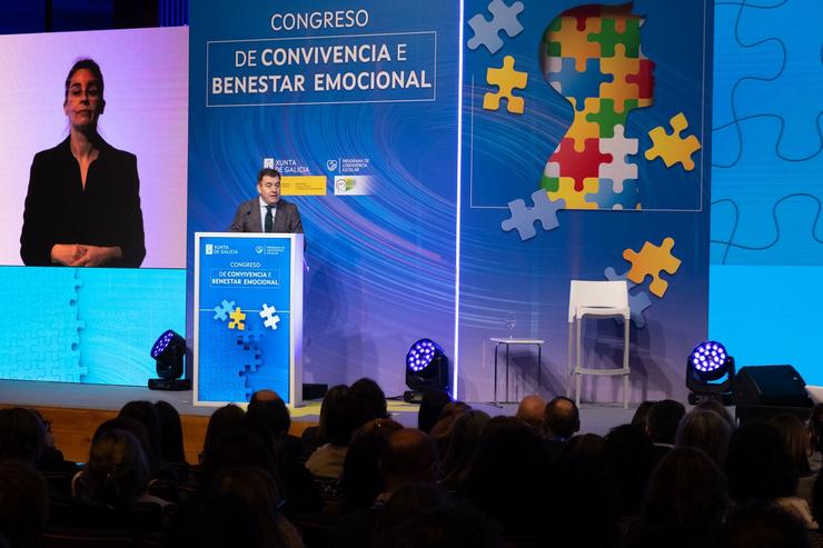 O conselleiro de Cultura, Educación, FP e Universidades, Román Rodríguez, inaugura o Congreso de Convivencia e Benestar Emocional.. XUNTA - XOÁN CRESPO