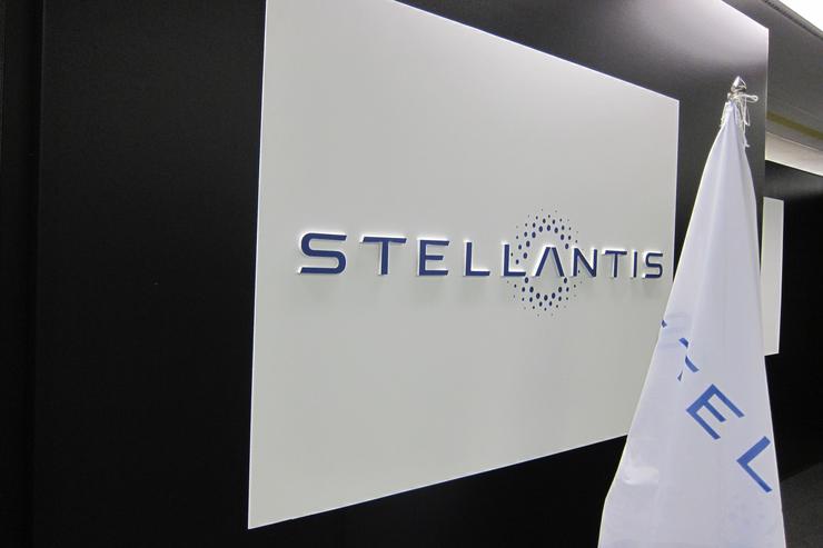 Logo de Stellantis / Arquivo - Europa Press 