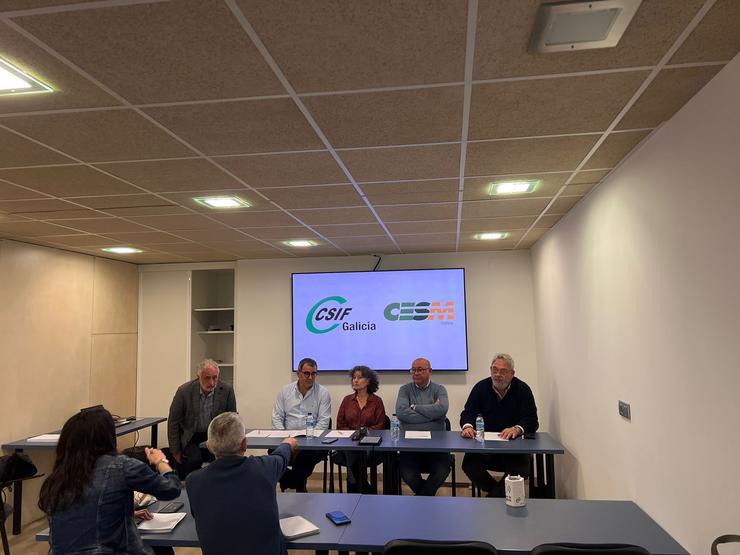 Rolda de prensa de presentación do pacto entre CSIF e CESM para as eleccións sindicais no Sergas do 11 de maio 