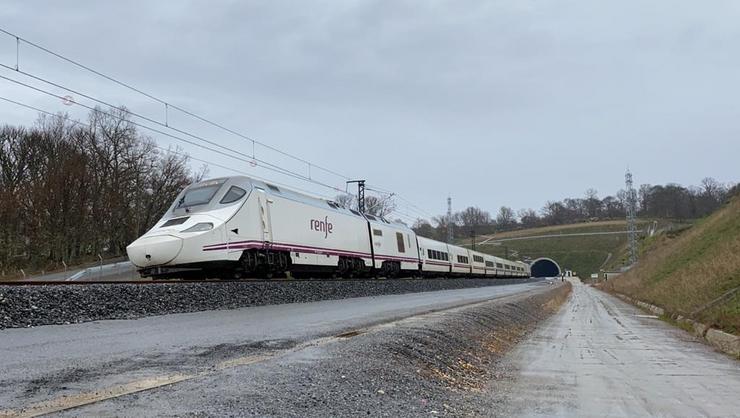 Imaxe dun tren en Galicia 