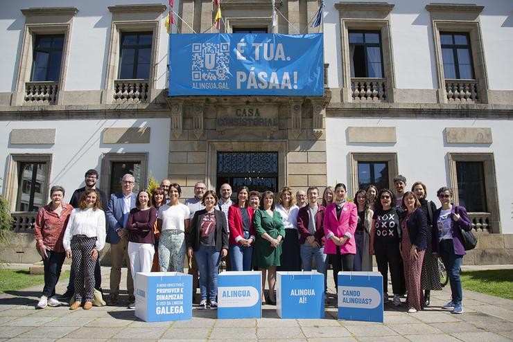 Presentación da campaña 'É túa. Pásaa', a nova campaña de Alingua 