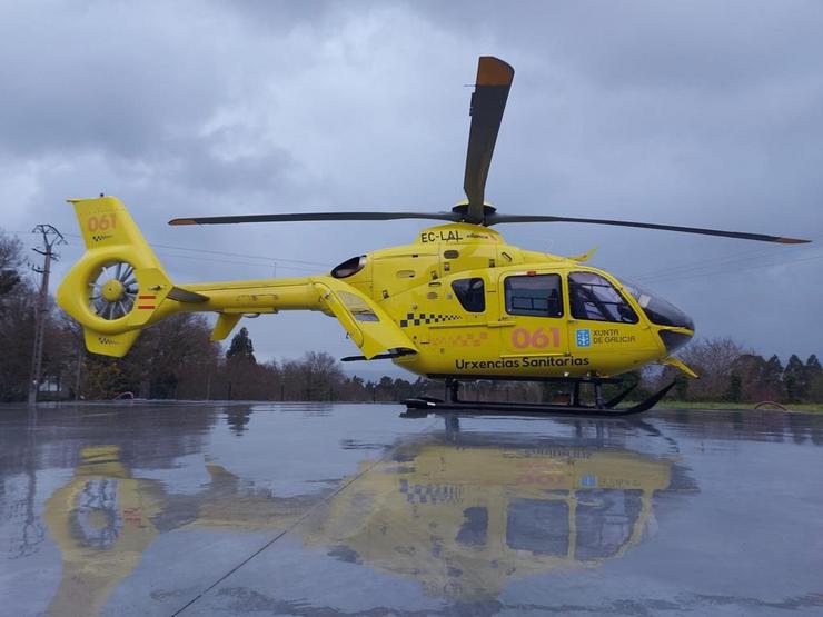 Helicóptero medicalizado do 061 con base en Santiago / Europa Press
