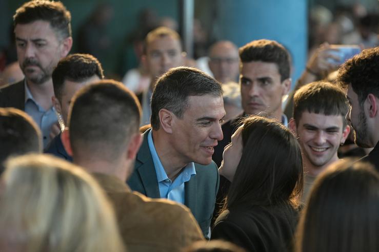 O secretario xeral do PSOE e presidente do Goberno, Pedro Sánchez, á súa chegada a un acto do PSdeG-PSOE, en Palexco, a 28 de abril de 2023, na Coruña, Galicia (España). Durante o acto presentáronse as candidaturas do PSdeG-PSOE ás elecc. M. Dylan - Europa Press 