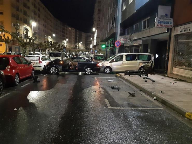 Accidente sen feridos en Avenida das Fontiñas de Lugo.. POKICÍA LOCAL DE LUGO / Europa Press