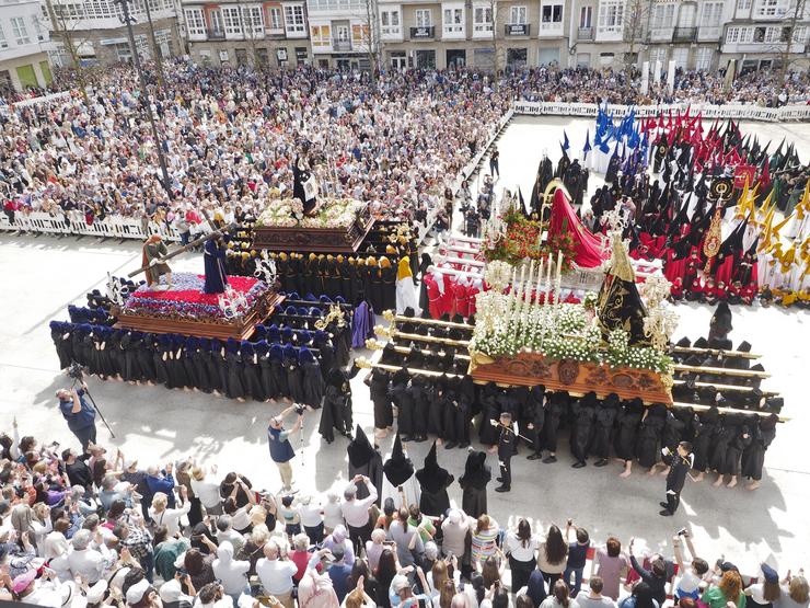 Os pasos da Verónica, o Nazareno, o San Juan e a Virxe das Dores durante a procesión do Santo Encontro, a 7 de abril de 2023, en Ferrol, A Coruña. Raúl Lomba - Europa Press / Europa Press