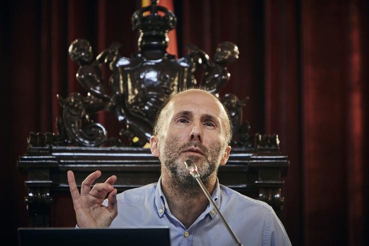 O alcalde de Ourense, Gonzalo Pérez Jácome, durante unha rolda de prensa / Agostime - Arquivo 