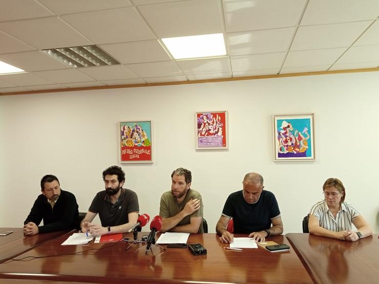 Rolda de prensa de sindicatos polo conflito no transporte urbano de Santiago. CIG / Europa Press