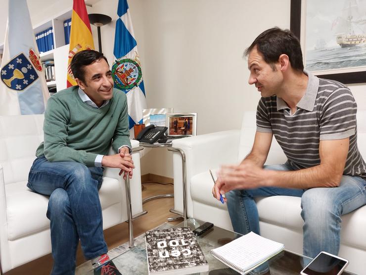 José Manuel Rey Varela con Xurxo Salgado, director do Galicia Confidencial, nunha entrevista 