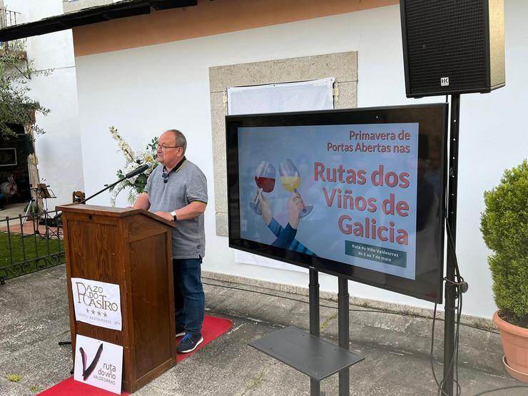 Joaquín Sánchez na presentación do acto. Foto: Prensa Ruta do Viño de Valdeorras.