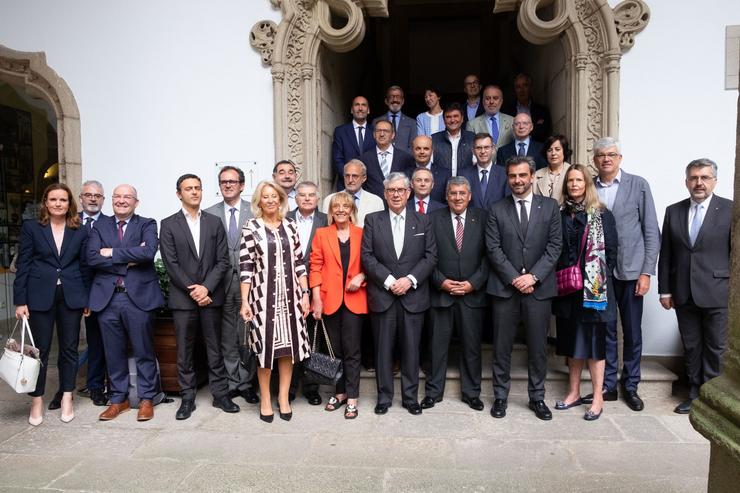 Participantes no xantar-coloquio que organizou a CEG coa comisión de coordinación e desenvolvemento da rexión norte de Portugal. XOÁN CRESPO / Europa Press