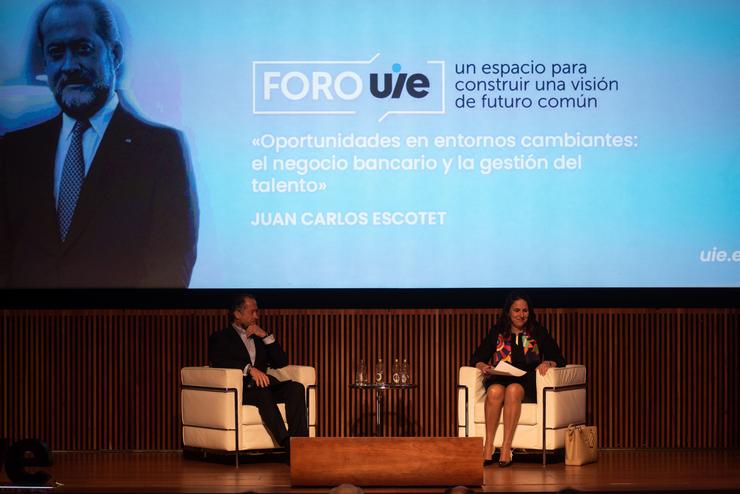 O presidente de Abanca, Juan Carlos Escotet, durante o Foro UIE de Sociedade e Economía. ABANCA 