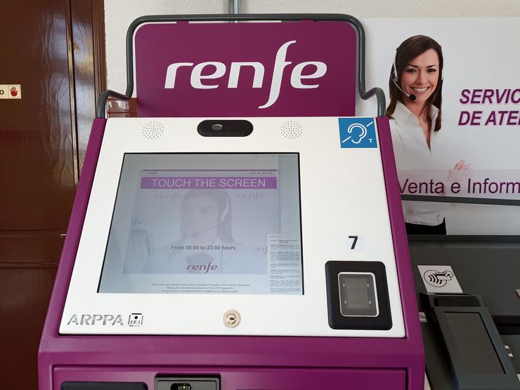 Máqunia de atención remota.. RENFE 