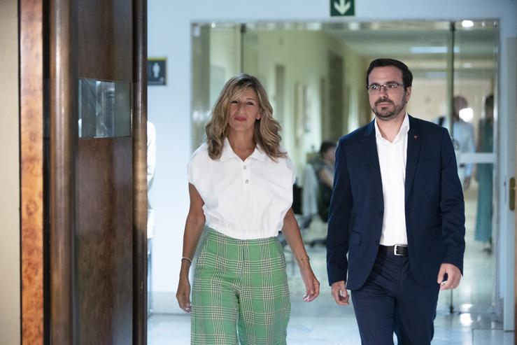 A vicepresidenta segunda, Yolanda Díaz, e o ministro de Consumo, Alberto Garzón 