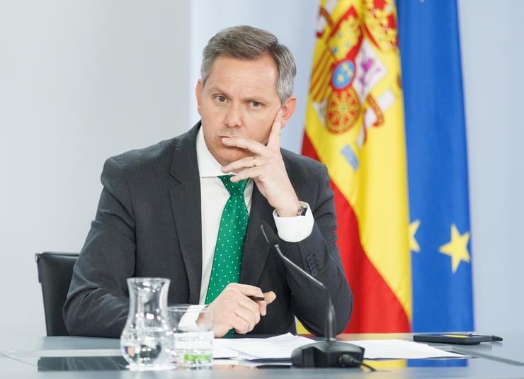 O ministro de Sanidade, José Miñones, durante unha rolda de prensa posterior ao Consello de Ministros en Moncloa, a 23 de maio de 2023, en Madrid (España).O Goberno aprobou hoxe en segunda volta a Lei de Representación Paritaria, para enviala ao Con. Eduardo Parra - Europa Press / Europa Press