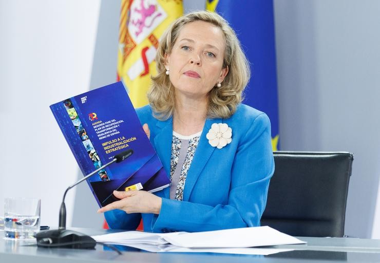 A vicepresidenta primeira e ministra de Asuntos Económicos e Transformación Dixital, Nadia Calviño, durante unha rolda de prensa posterior á reunión do Consello de Ministros, no Palacio da Moncloa, a 6 de xuño de 2023, en Madrid (España). O Cons. Eduardo Parra - Europa Press
