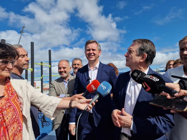 José Miñones e Abel Caballero este mércores en Vigo.. PEDRO DAVILA-EUROPA PRESS / Europa Press