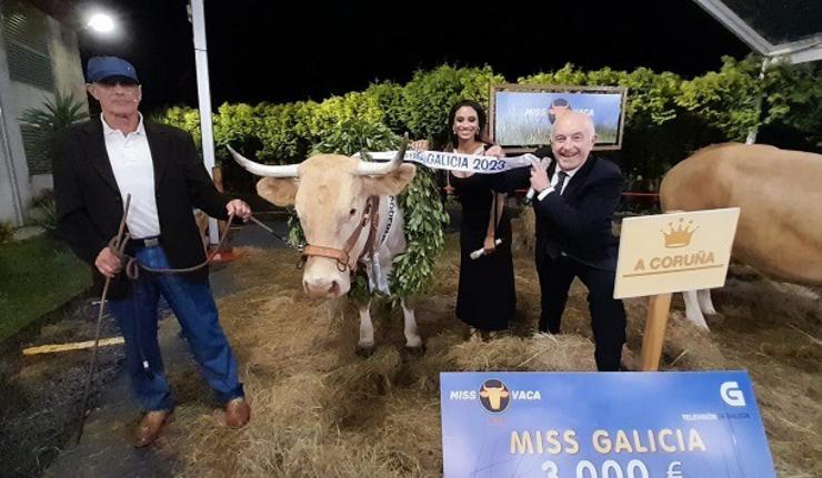 A representante da Coruña é coroada o 