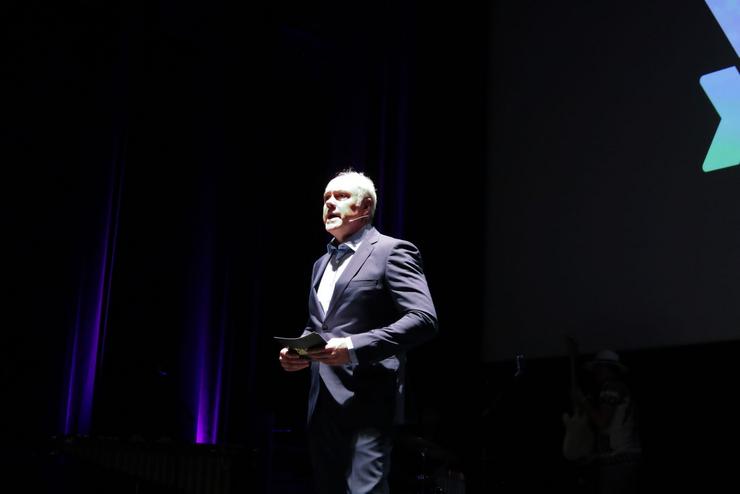 Manuel Cortés, presentador da gala de clausura. Foto: FIC Vía XIV Verín