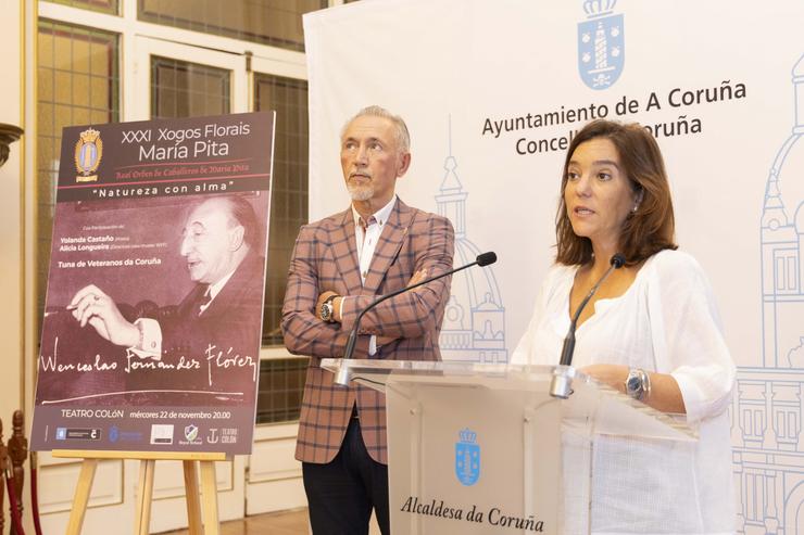 A alcaldesa da Coruña, Inés Rey, presenta os Xogos Florais de María Pita / ANDY PÉREZ 
