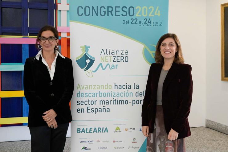 A conselleira de Medio Ambiente e Cambio Climático, Anxos Vázquez, coa directora de Mercados de Carbono e Mobilidade Limpa da Dirección Xeral de Acción polo Clima da Unión Europea, Beatriz Jordi.. XUNTA / Europa Press