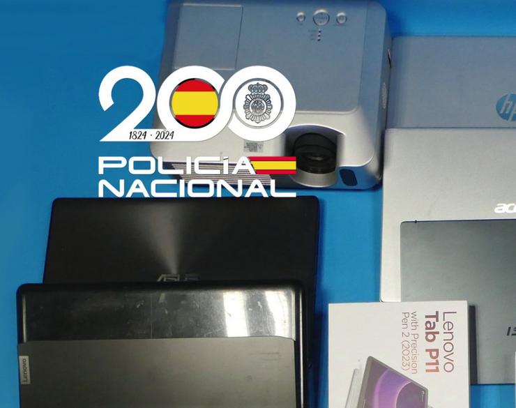 Imaxe dalgúns dos obxectos roubados / POLICÍA NACIONAL