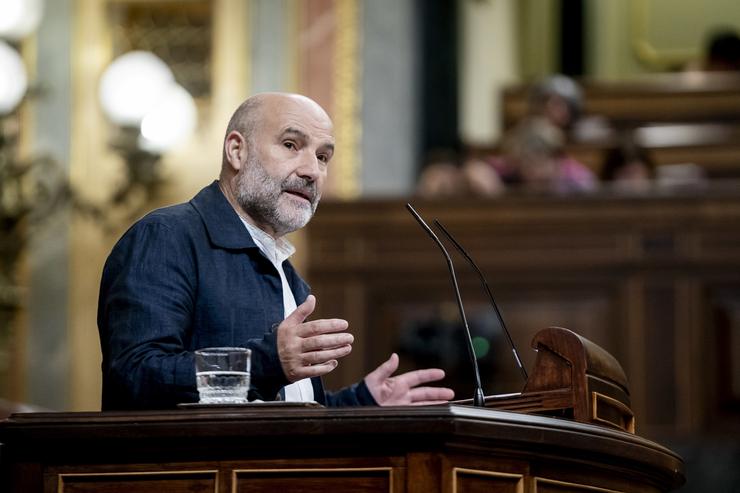 O deputado do BNG, Néstor Rego, durante unha sesión plenaria no Congreso dos Deputados, a 26 de setembro de 2024, en Madrid.. A. Pérez Meca - Europa Press / Europa Press