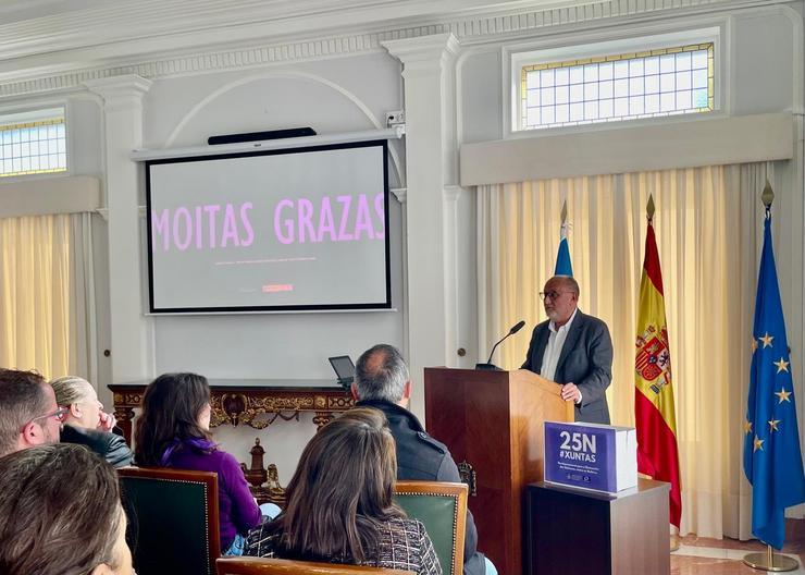 O subdelegado do Goberno en Pontevedra, Abel Losada, no acto institucional polo 25N.. SUBDELEGACIÓN GOBERNO / Europa Press