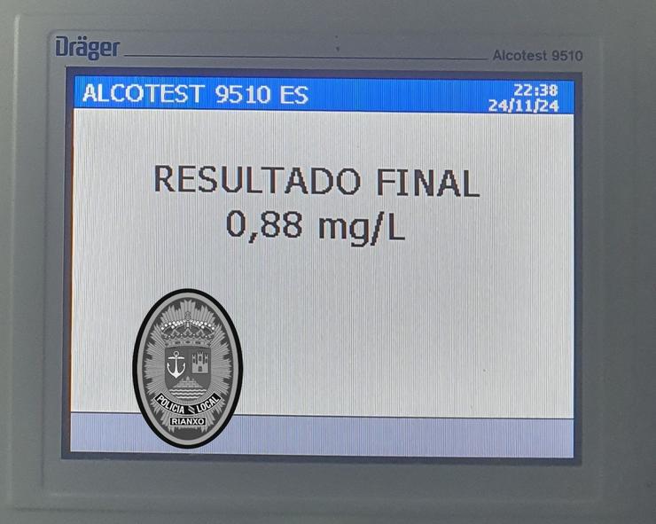 Resultado proba alcoholemia realizada pola Policía Local de Rianxo a un condutor / POLICÍA LOCAL RIANXO